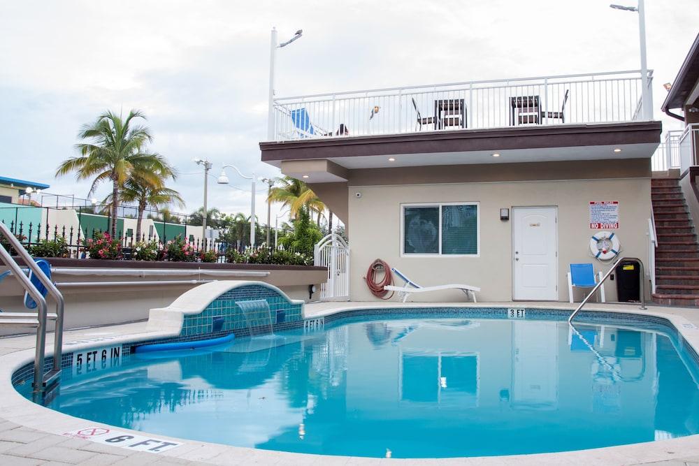 Caribbean Resort Suites Hollywood Zewnętrze zdjęcie